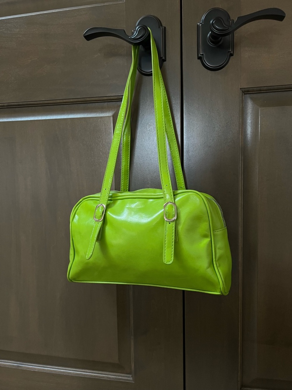 green shoulder bag🍏